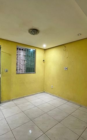 Casa para alugar com 50m², 1 quarto e sem vaga Casa para alugar com 50m², 1 quarto e sem vagaSala