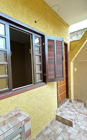 Casa para alugar com 60m², 2 quartos e sem vagaFachada