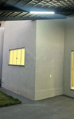 Casa à venda com 250m², 3 quartos e 2 vagas