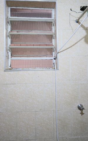 Casa à venda com 172m², 4 quartos e 2 vagasBanheiro 4