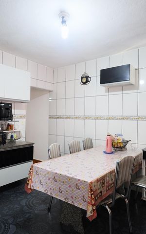 Casa à venda com 172m², 4 quartos e 2 vagasCozinha