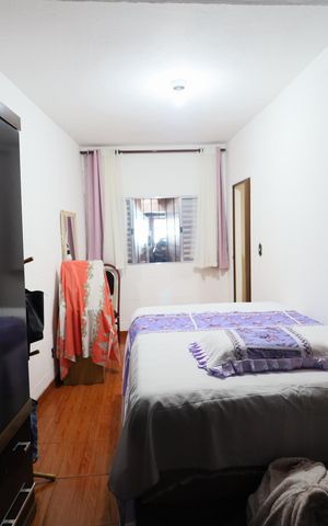 Casa à venda com 172m², 4 quartos e 2 vagasQuarto 1