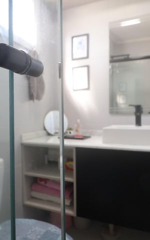 Apartamento para alugar com 55m², 2 quartos e 1 vagaBanheiro