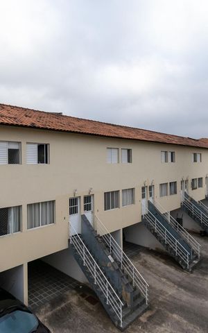 Casa de condomínio para alugar com 80m², 3 quartos e 4 vagas Casa de condomínio para alugar com 80m², 3 quartos e 4 vagasVista do Quarto 3