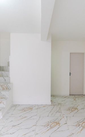 Casa de condomínio para alugar com 80m², 3 quartos e 4 vagas Casa de condomínio para alugar com 80m², 3 quartos e 4 vagasSala