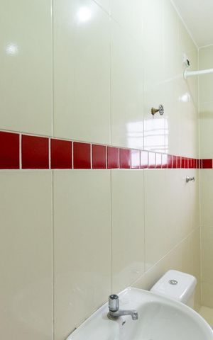 Casa de condomínio para alugar com 80m², 3 quartos e 4 vagas Casa de condomínio para alugar com 80m², 3 quartos e 4 vagasBanheiro Social