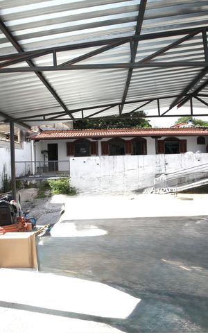Casa para alugar com 386m², 3 quartos e 5 vagas Casa para alugar com 386m², 3 quartos e 5 vagasGaragem