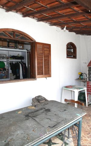 Casa para alugar com 386m², 3 quartos e 5 vagas Casa para alugar com 386m², 3 quartos e 5 vagasVaranda