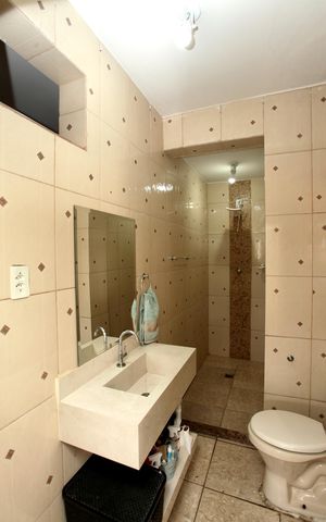 Casa para alugar com 386m², 3 quartos e 5 vagas Casa para alugar com 386m², 3 quartos e 5 vagasBanheiro Social