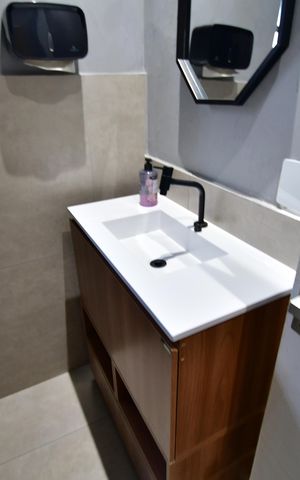 Casa para alugar com 120m², 2 quartos e 2 vagasBanheiro