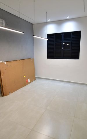 Casa para alugar com 120m², 2 quartos e 2 vagasQuarto 1