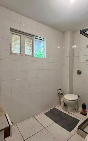 Casa de condomínio à venda com 190m², 3 quartos e 4 vagas Casa de condomínio à venda com 190m², 3 quartos e 4 vagasBanheiro suíte 3