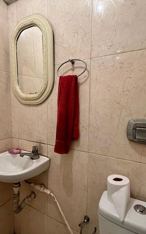 Casa de condomínio à venda com 190m², 3 quartos e 4 vagas Casa de condomínio à venda com 190m², 3 quartos e 4 vagasLavabo