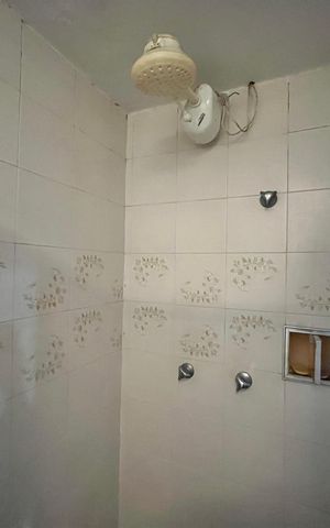 Casa de condomínio à venda com 190m², 3 quartos e 4 vagas Casa de condomínio à venda com 190m², 3 quartos e 4 vagasBanheiro 3