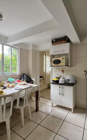 Casa de condomínio à venda com 190m², 3 quartos e 4 vagas Casa de condomínio à venda com 190m², 3 quartos e 4 vagasCozinha