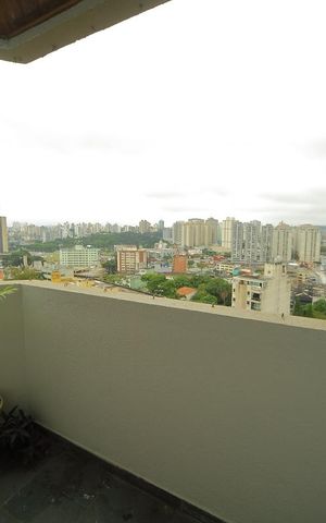 Apartamento à venda com 70m², 3 quartos e 1 vagaSala - Varanda 