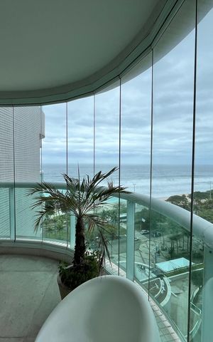 Studio para alugar com 48m², 1 quarto e 1 vaga Studio para alugar com 48m², 1 quarto e 1 vagaVaranda