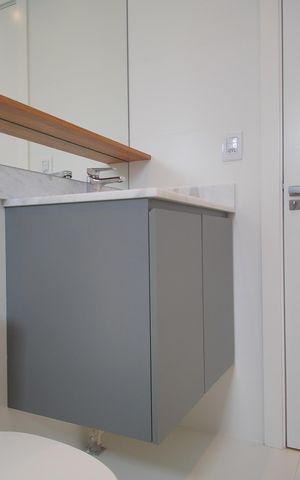Apartamento para alugar com 77m², 2 quartos e 2 vagasBanheiro