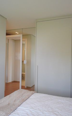 Apartamento para alugar com 77m², 2 quartos e 2 vagassuite