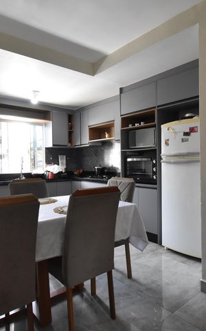 Casa à venda com 250m², 3 quartos e 2 vagasCozinha