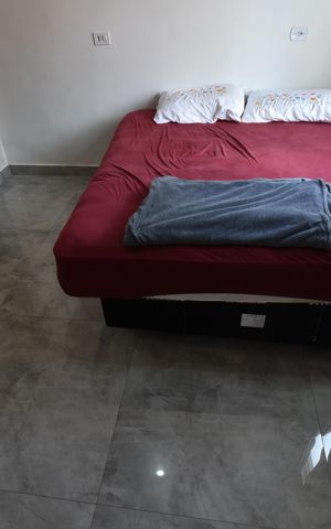 Casa à venda com 250m², 3 quartos e 2 vagasSuíte