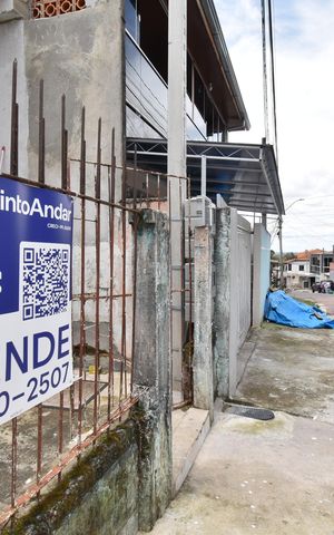 Casa à venda com 250m², 3 quartos e 2 vagasPlaca