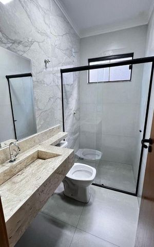 Casa à venda com 118m², 3 quartos e 2 vagas