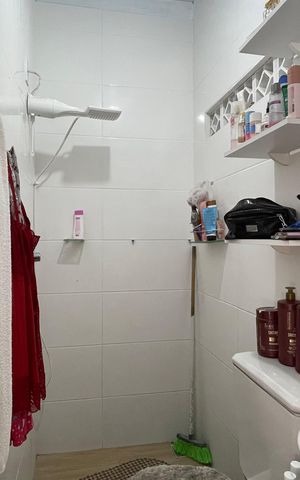 Casa para alugar com 157m², 4 quartos e 2 vagas Casa para alugar com 157m², 4 quartos e 2 vagasBanheiro da Edícula