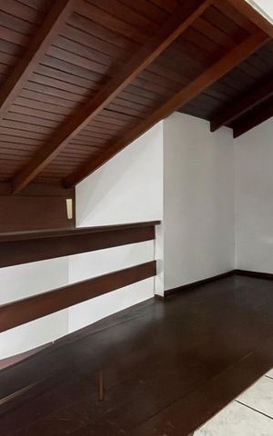 Casa para alugar com 157m², 4 quartos e 2 vagas Casa para alugar com 157m², 4 quartos e 2 vagasPiso 2