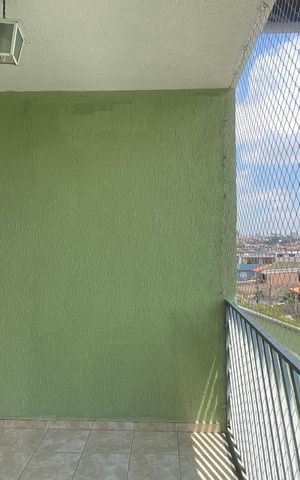 Casa à venda com 300m², 4 quartos e 5 vagas Casa à venda com 300m², 4 quartos e 5 vagasSuite - Varanda