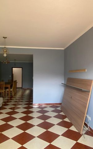 Casa à venda com 300m², 4 quartos e 5 vagas Casa à venda com 300m², 4 quartos e 5 vagasSala de Estar - Sala de Jantar