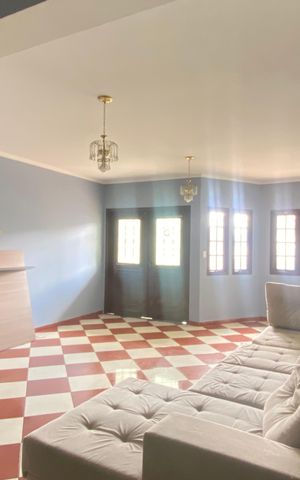 Casa à venda com 300m², 4 quartos e 5 vagas Casa à venda com 300m², 4 quartos e 5 vagasSala de Estar - Sala de Jantar