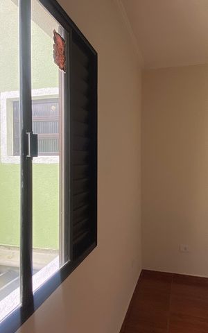Casa à venda com 300m², 4 quartos e 5 vagas Casa à venda com 300m², 4 quartos e 5 vagasQuarto 3