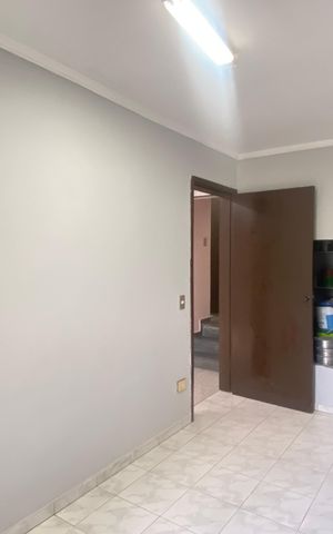 Casa à venda com 300m², 4 quartos e 5 vagas Casa à venda com 300m², 4 quartos e 5 vagasQuarto 1