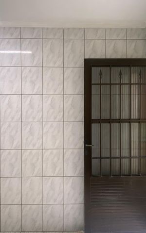 Casa à venda com 300m², 4 quartos e 5 vagas Casa à venda com 300m², 4 quartos e 5 vagasÁrea de Serviço