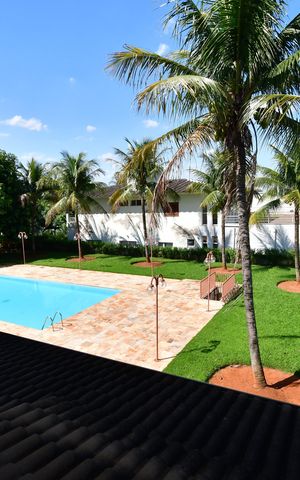 Casa de condomínio à venda com 809m², 4 quartos e 6 vagasQuarto 2 - Vista