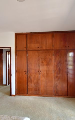 Casa de condomínio à venda com 809m², 4 quartos e 6 vagasQuarto 1