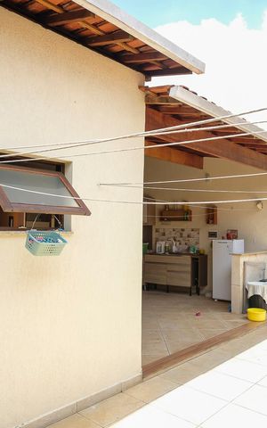 Casa para alugar com 312m², 3 quartos e 4 vagasQuintal