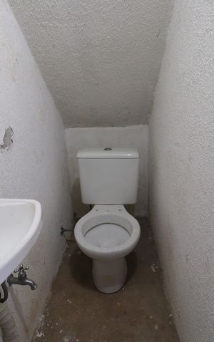 Casa para alugar com 25m², 1 quarto e sem vagaLavabo