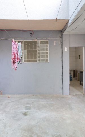 Casa para alugar com 25m², 1 quarto e sem vagaQuintal