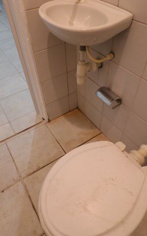 Casa para alugar com 25m², 1 quarto e sem vagaBanheiro