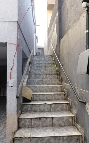 Casa para alugar com 25m², 1 quarto e sem vagaÁrea comum - Escada