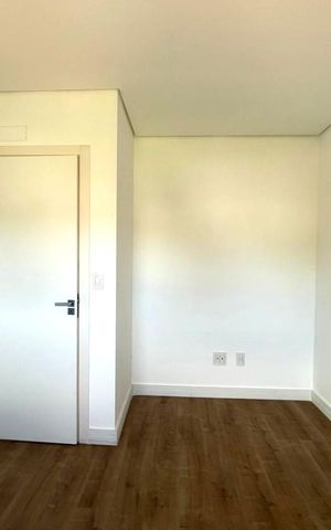 Apartamento à venda com 248m², 3 quartos e 3 vagas