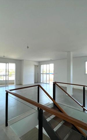 Apartamento à venda com 248m², 3 quartos e 3 vagas