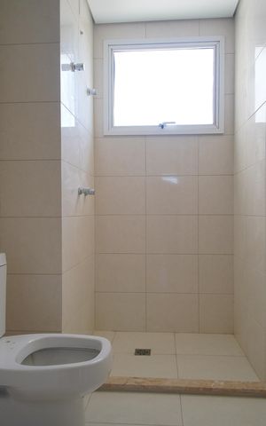 Apartamento à venda com 250m², 3 quartos e 3 vagasBanheiro da Suíte