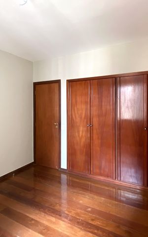 Apartamento à venda com 200m², 4 quartos e 2 vagasQuarto 4