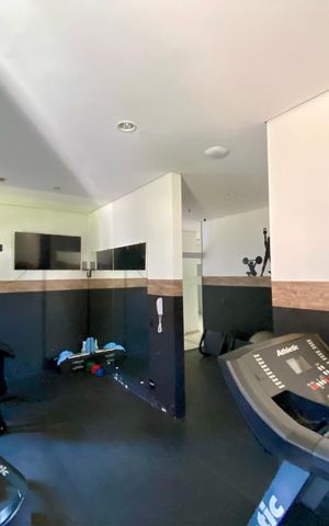 Apartamento à venda com 82m², 2 quartos e 1 vaga Apartamento à venda com 82m², 2 quartos e 1 vagaAcademia