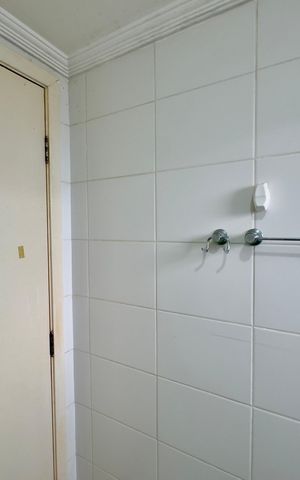 Apartamento à venda com 82m², 2 quartos e 1 vaga Apartamento à venda com 82m², 2 quartos e 1 vagaBanheiro