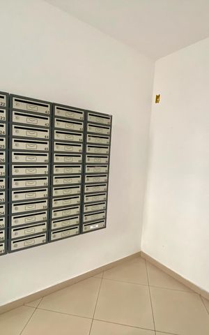 Apartamento à venda com 82m², 2 quartos e 1 vaga Apartamento à venda com 82m², 2 quartos e 1 vagaCorrespondências