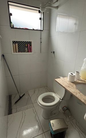 Casa à venda com 140m², 3 quartos e 2 vagas Casa à venda com 140m², 3 quartos e 2 vagasBanheiro